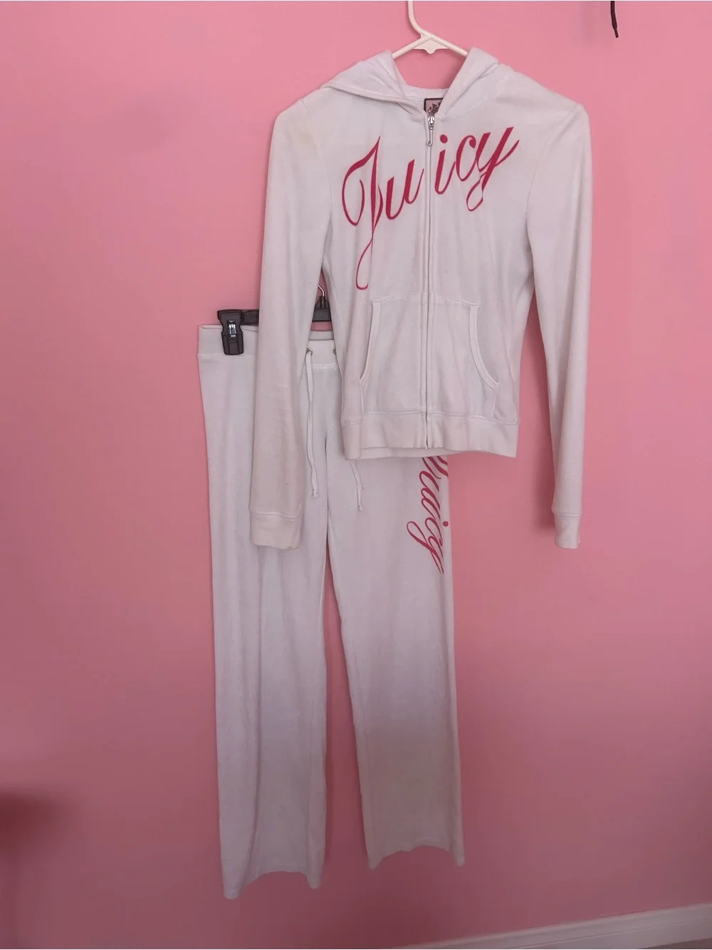 Vintage Juicy Couture White Velour Hoodie & Sweatpants with Pink Script